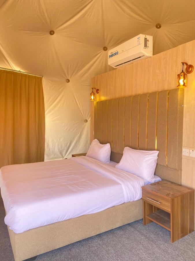 Tamim Luxury Wadi Rum Camp Bagian luar foto