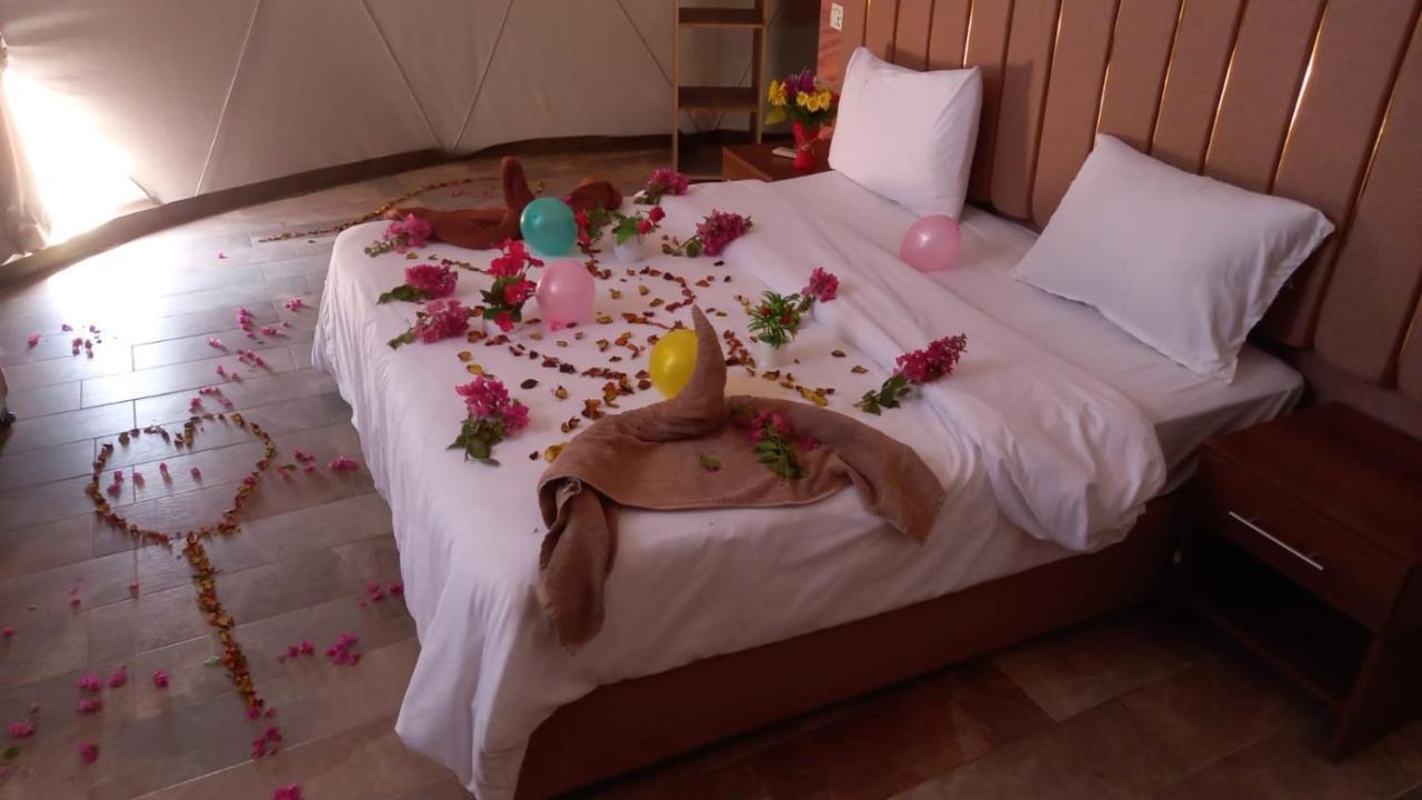 Tamim Luxury Wadi Rum Camp Bagian luar foto