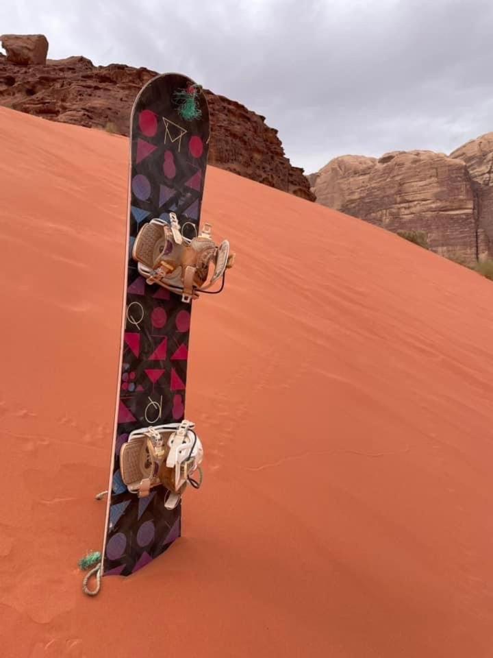 Tamim Luxury Wadi Rum Camp Bagian luar foto