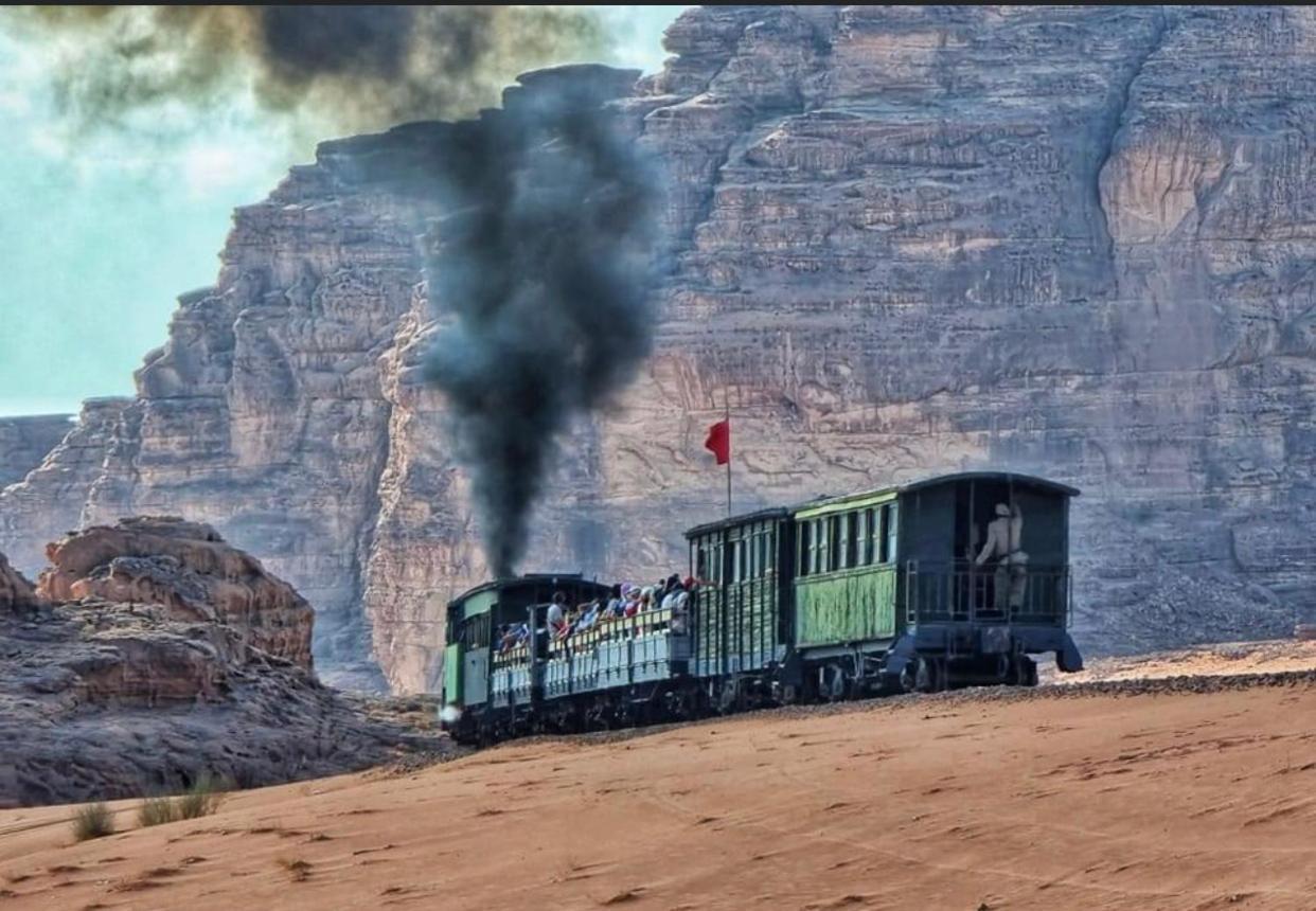 Tamim Luxury Wadi Rum Camp Bagian luar foto
