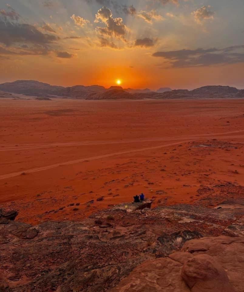 Tamim Luxury Wadi Rum Camp Bagian luar foto