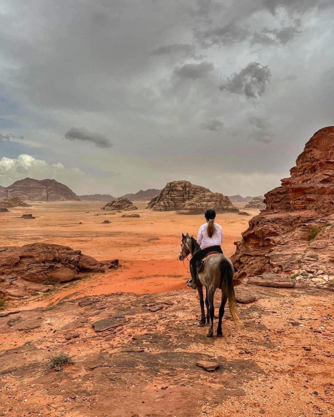 Tamim Luxury Wadi Rum Camp Bagian luar foto